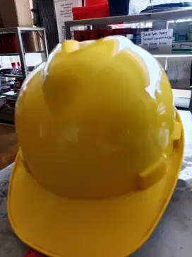 Helm Kuning Proyek Safety