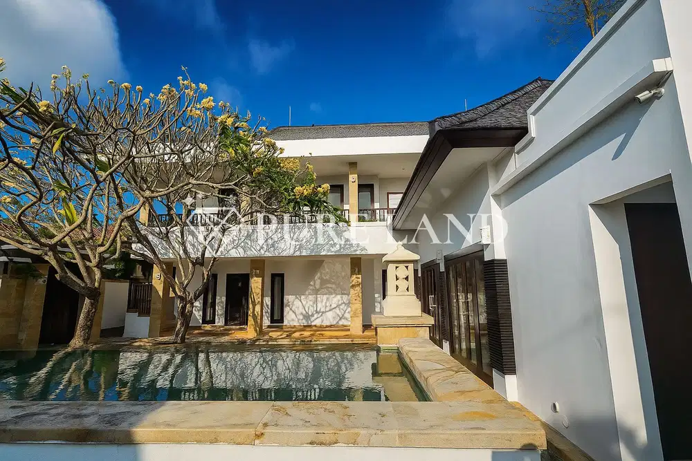 4BR Luxury Residence Near Bali Airport