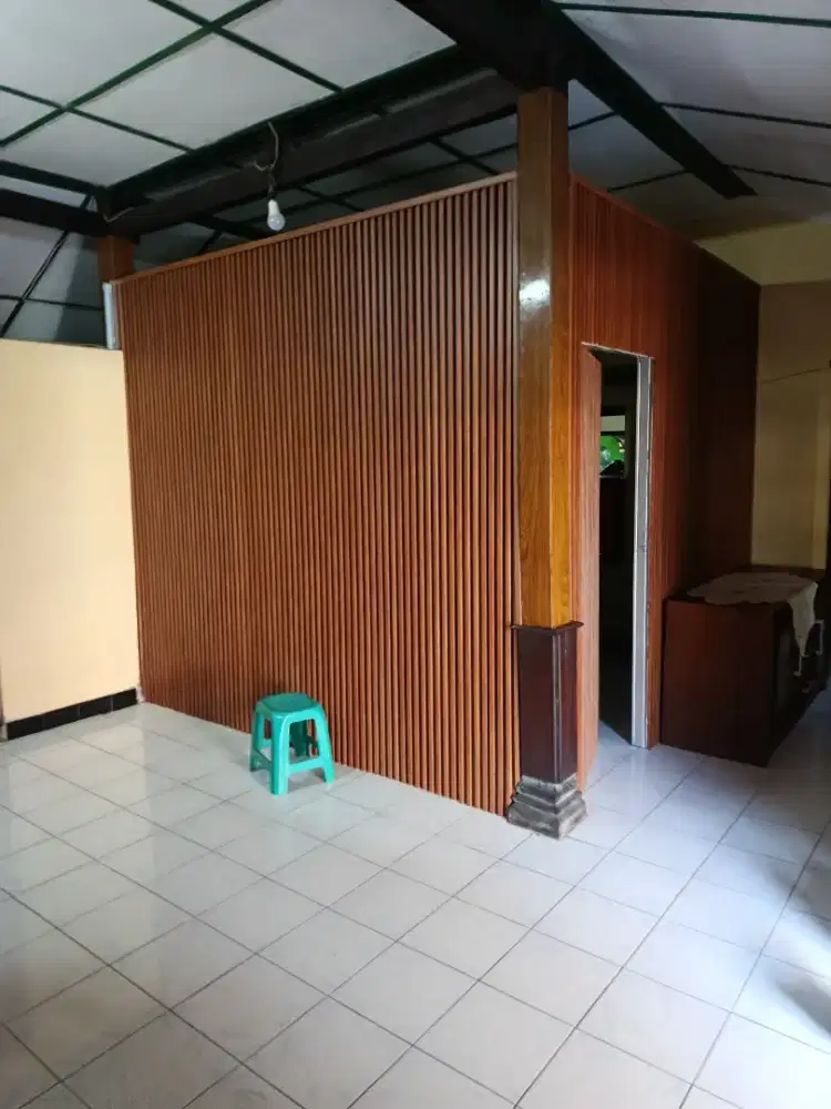 WALL PANEL DINDING MENERIMA ANTAR BAHAN & TERPASANG