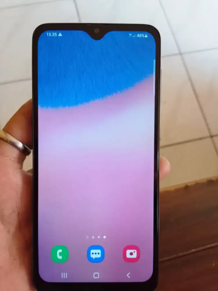 jual cepet hp masih mulus .ines pemakaian doang Batre awet