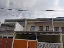Rumah dijual cepat harga murah sudah SHM dekat stasiun, pintu tol