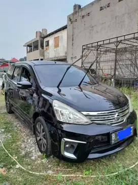 Di Jual Grandlivina 1.5 matic HWS Autech