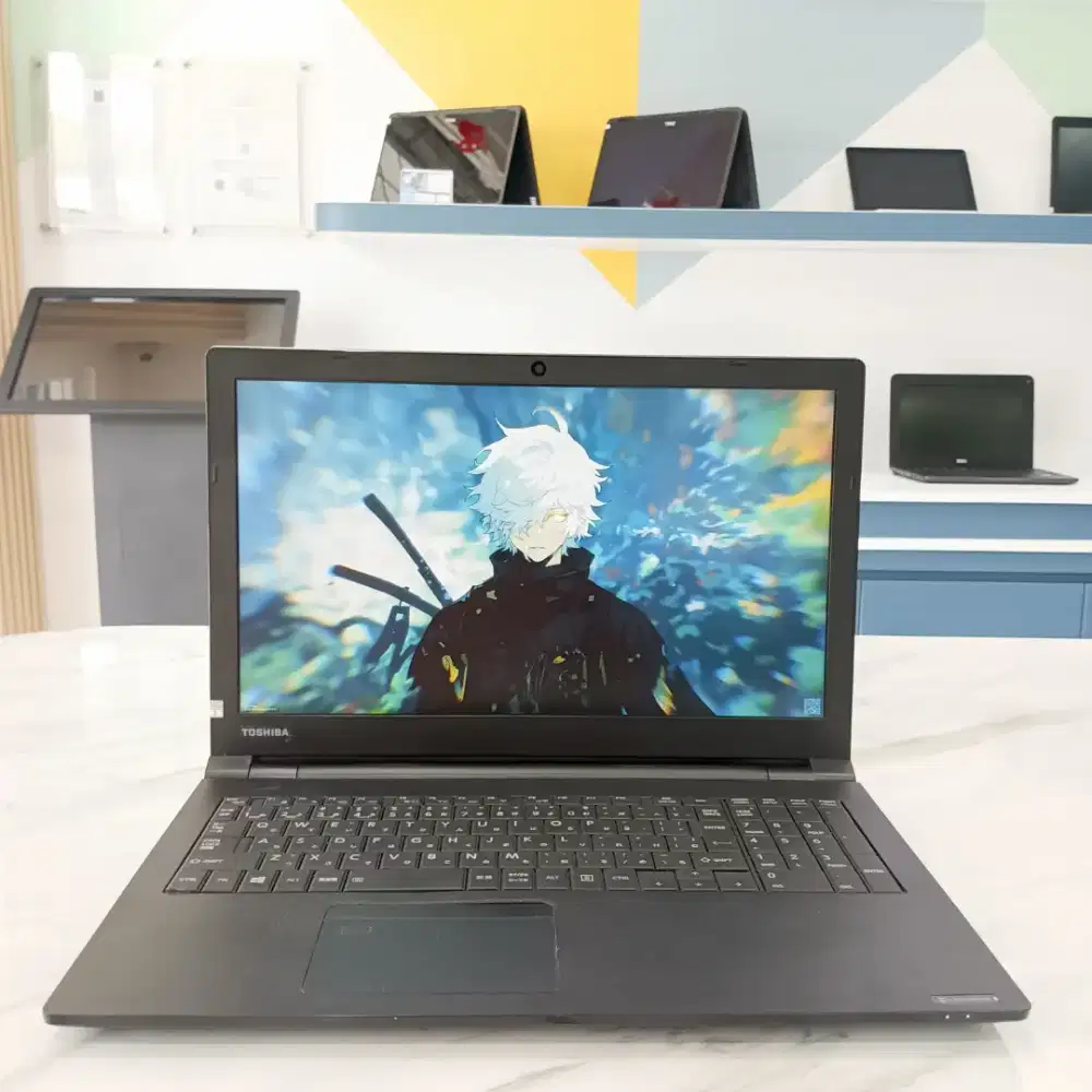 [T11] Laptop Toshiba |i7Gen8|8GB|256GB|16| Cam Jernih