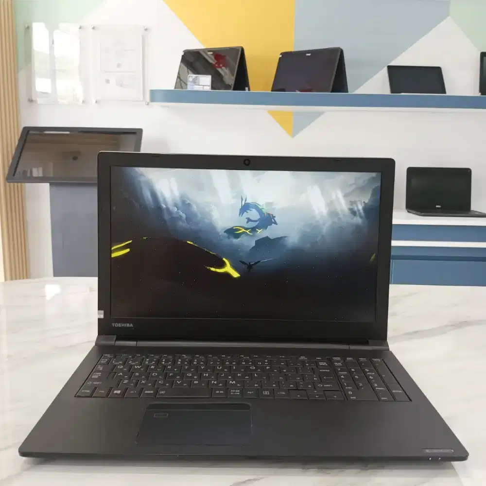 [T11] Laptop Toshiba |i7Gen8|8GB|256GB|16| Aplikasi Siap Pakai