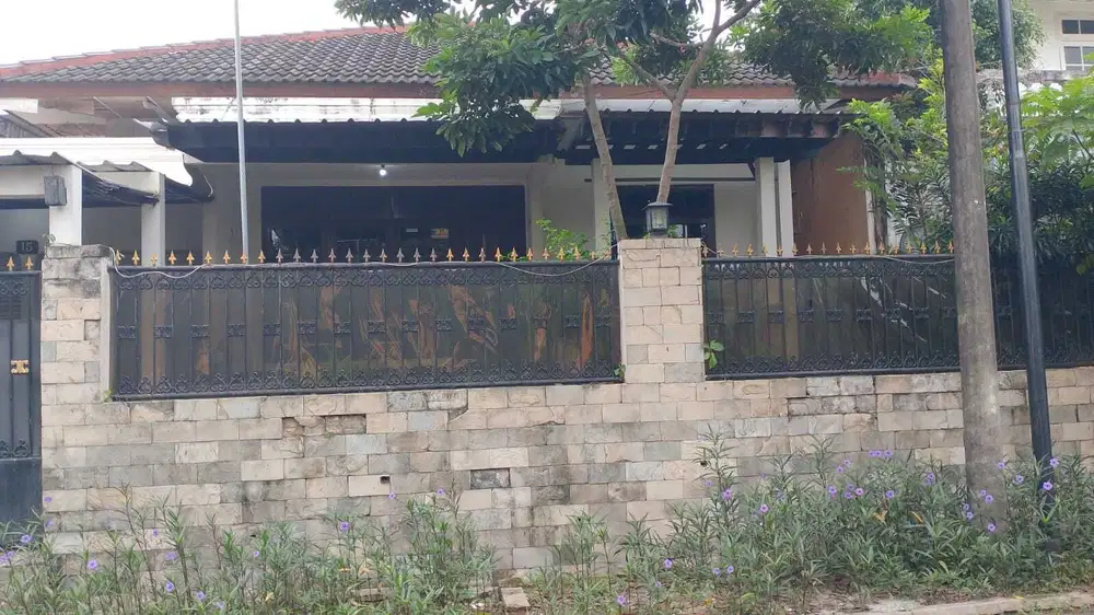 Rumah Nyaman di Jl Puncak Pesanggrahan Komp Bukit Cinere Indah