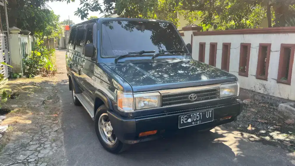 Toyota Kijang Grand Extra Long KF-50 LGX 1.5cc M/T