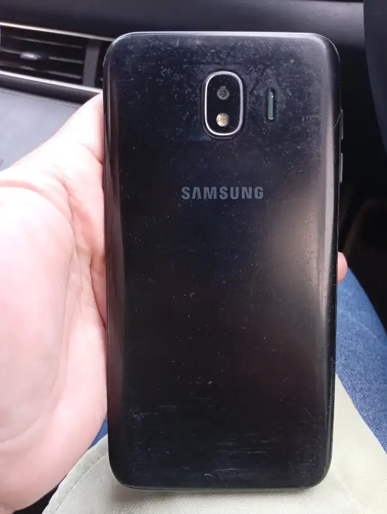 SAMSUNG GALAXY J4