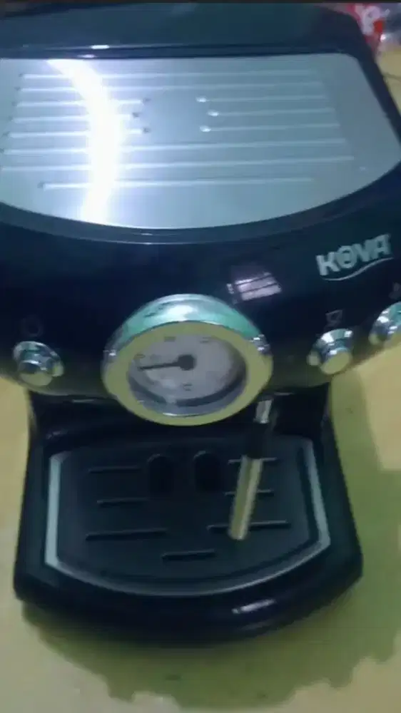 Mesin espresso Kova