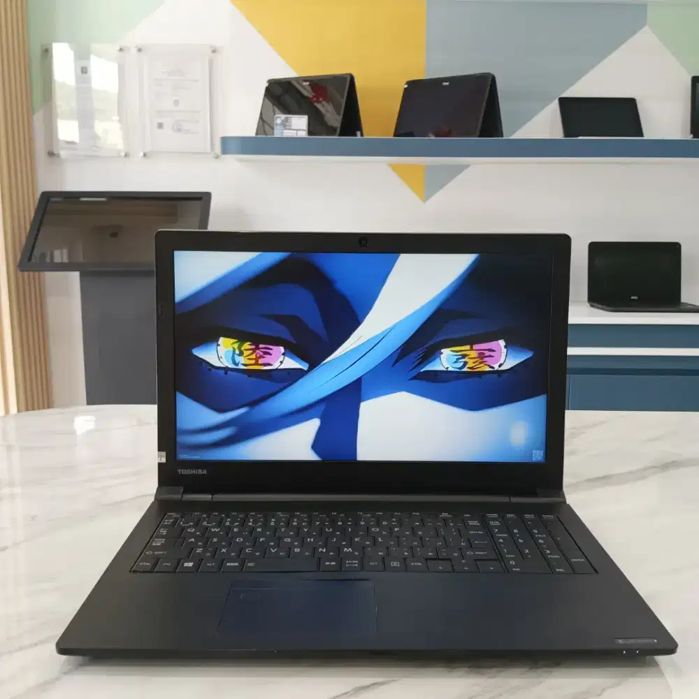 [T11] Laptop Toshiba |i7Gen8|8GB|256GB|16| Cocok Untuk Kuliah