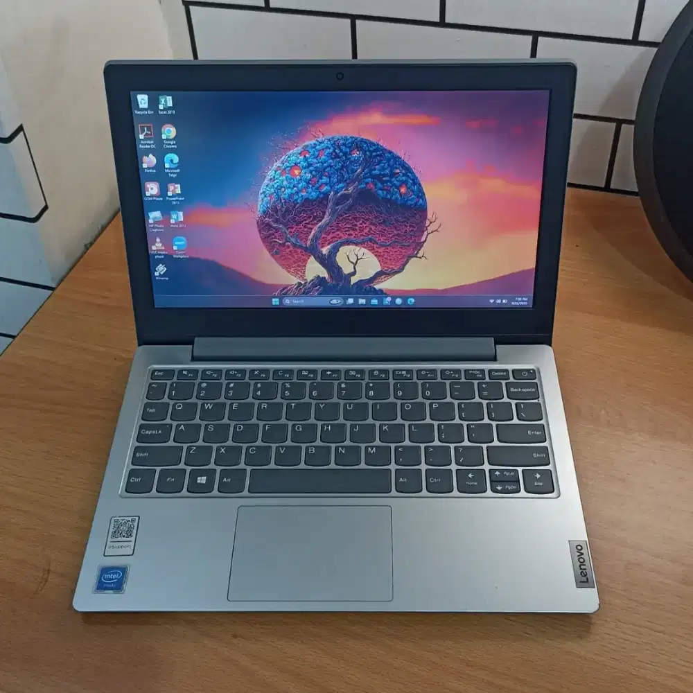 Laptop Lenovo Ideapad Slim 1i