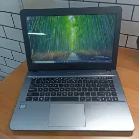 Laptop Asus Vivobook X441UV (Double VGA)