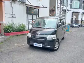 Like New DAIHATSU GRAN MAX 1.3 MB D FACE TO FACE BENSIN M/T 2024 HITAM