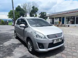 Ertiga GX 2014 pemakaian. Tangan pertama dari baru.