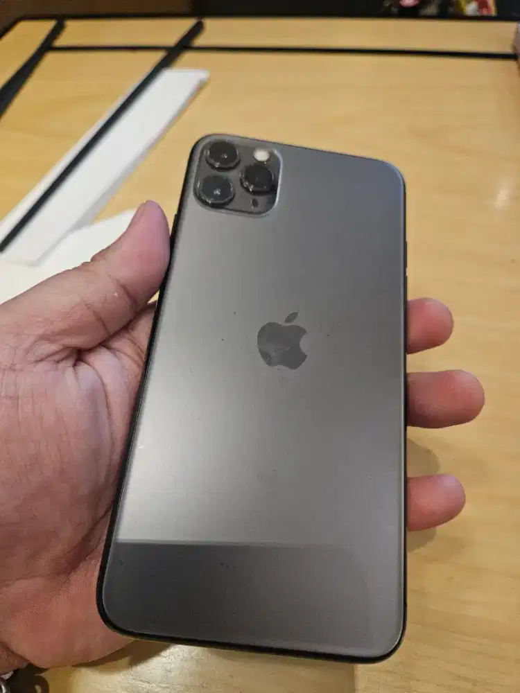 Iphone 11 pro max 64 gb