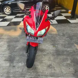 Honda CBR 150 facelift tahun 2016 jual cepat