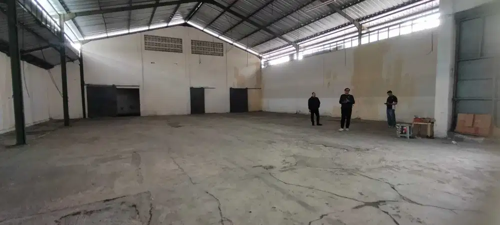 Gudang di kawasan Pergudangan Kopo Jaya Bandung Bagus Siap Pakai
