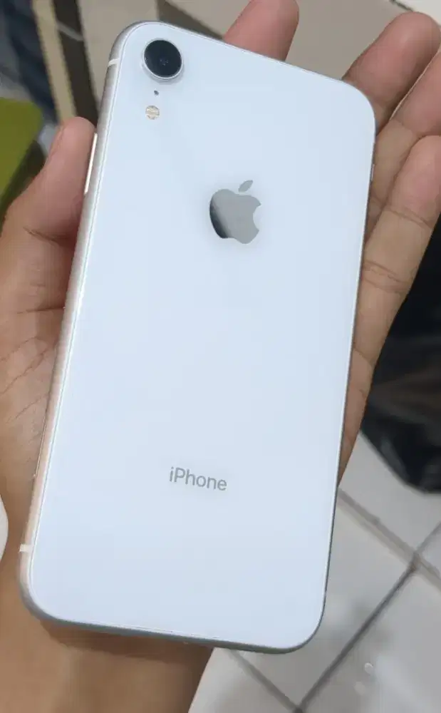 iPhone XR 64gb inter
