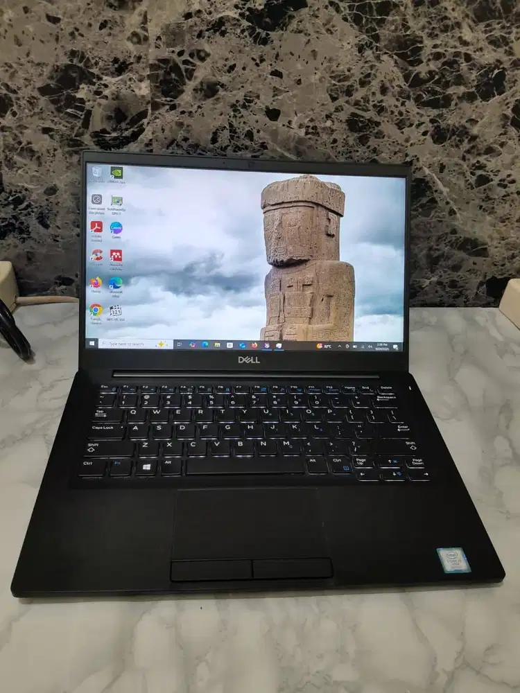 DELL 7390 Touch, Core i7 Gen8, Ram 16GB,Nvme 256GB, Layar 13,3in FHD