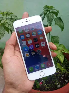 iPhone 7 32GB Bebas Reset