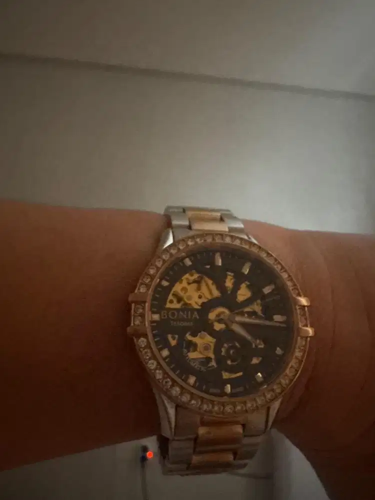 Jam tangan Bonia