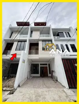 ANA RUMAH UK 5X15M DI KOMPLEK KAVLING POLRI JELAMBAR ka
