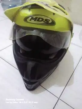 HELM MDS TRAIL 2 MODE KACA