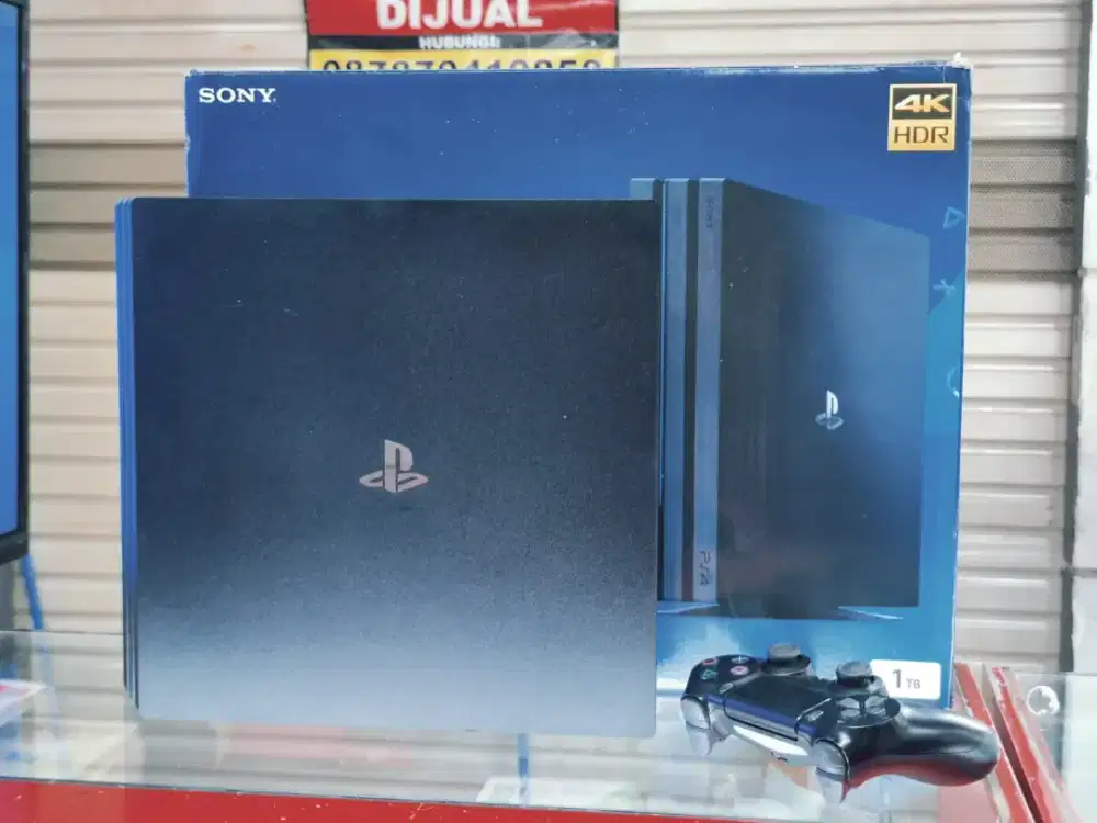 PS4 Pro 1TB

Kelengkapan fullset