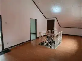 Disewakan Rumah Sayap Buah Batu Dekat Griya Yogya