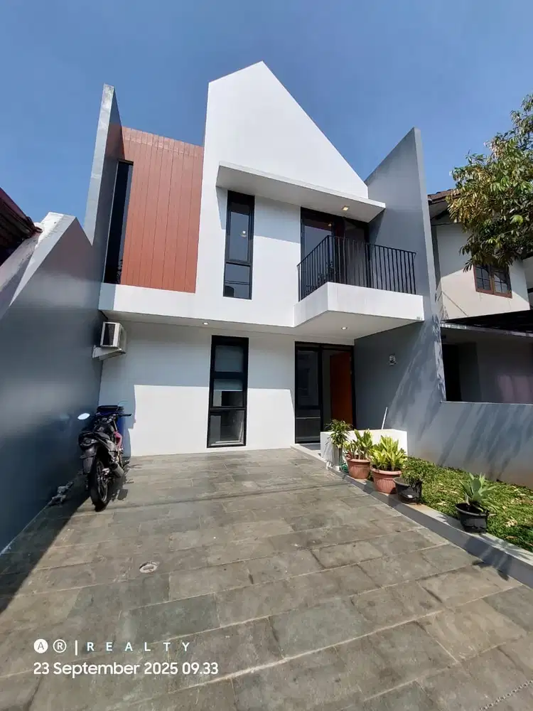 RUMAH BARU Lokasi Strategis Di Cigadung Dago dekat ITB Bandung Kota