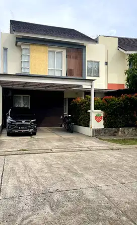 Dijual Rumah Cantik Semi Furnished di Kota Harapan Indah Bekasi