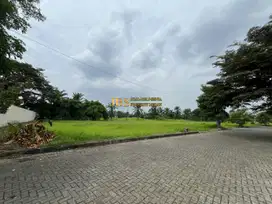 Dijual Kavling Hadap Selatan di Komplek Graha Metropolitan Jalan Kapten Sumarsono