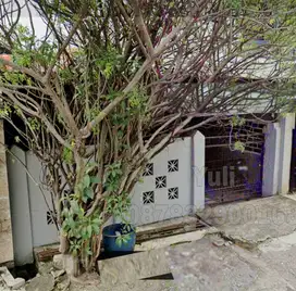 Dijual Rumah Lama Hitung Tanah Daerah Brumbungan Semarang