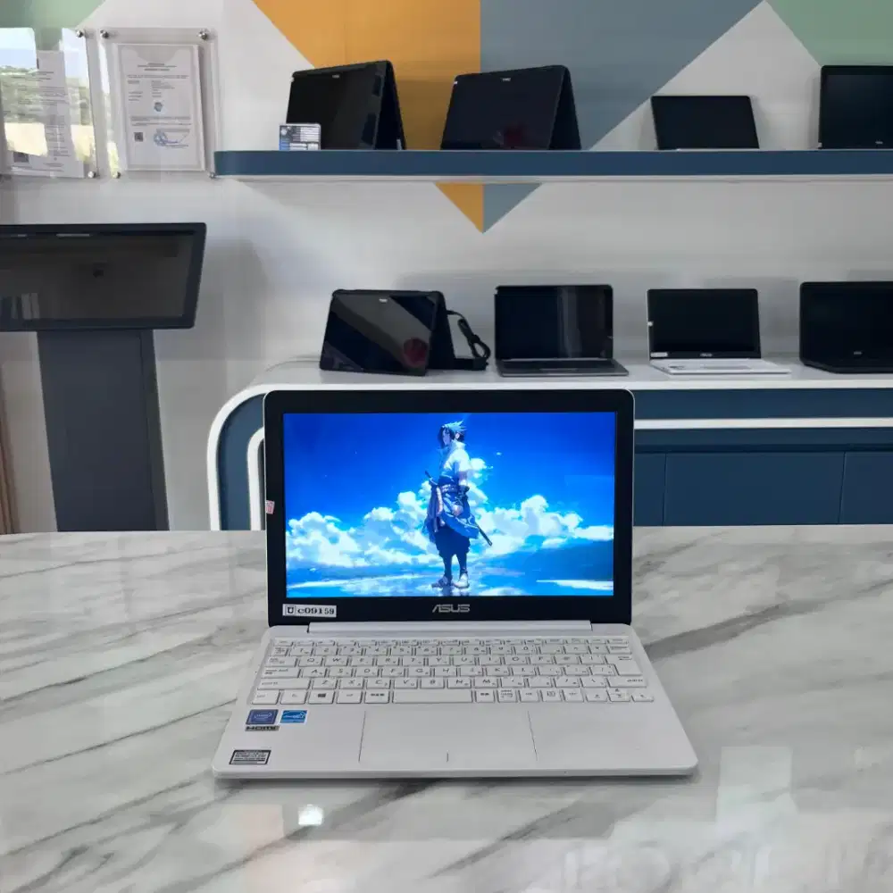 [AS10] Laptop Editing 4GB SSD 12 Cocok Untuk Perkantoran