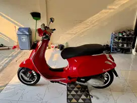Piaggio Vespa Sprint S 150 IGET ABS (Tipe Tertinggi) MULUSSS