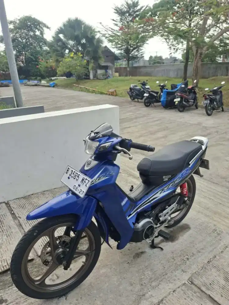 Yamaha F1ZR real