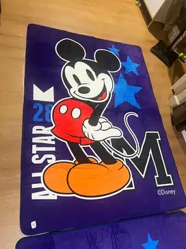 karpet merk disney (2 karpet ) 650k uk 200x150 blm pernah pakai