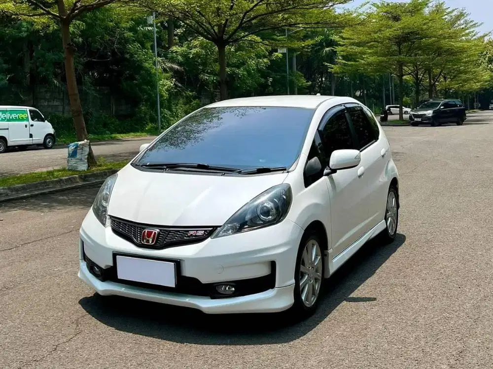 TDP RP 15JT HONDA JAZZ RS AT TH 2014