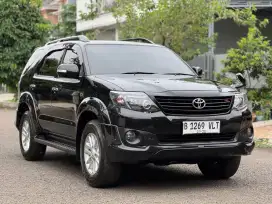Fortuner 2.7 G Lux trd 2013 Hitam