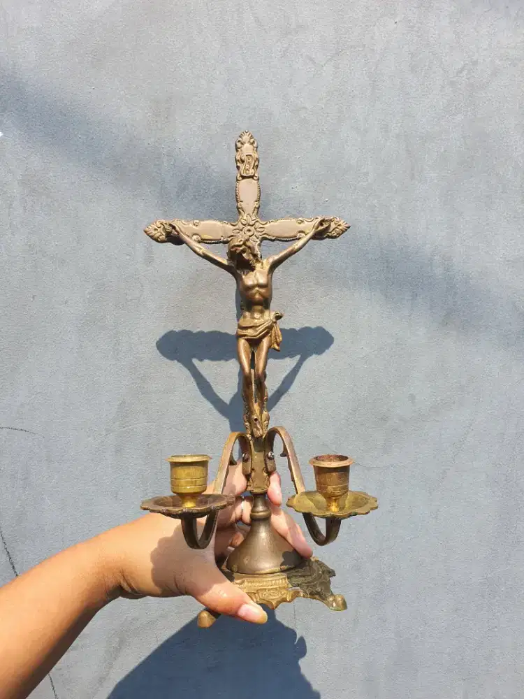 Tempat lilin bahan kuningan