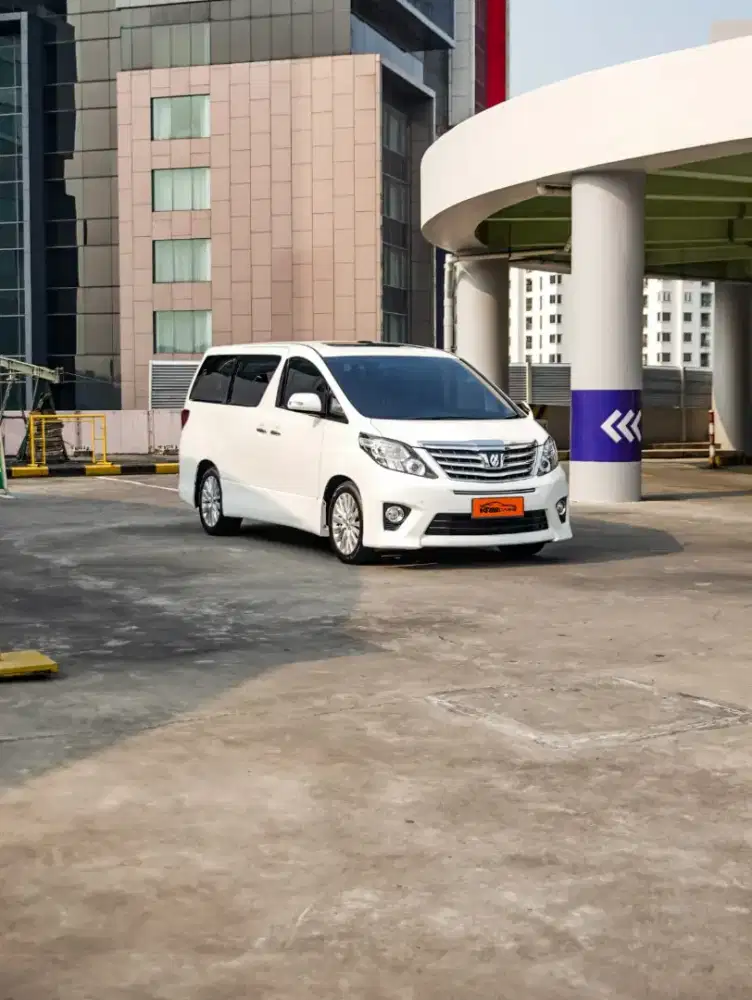 TOYOTA ALPHARD SC 2.4 AT (CBU)