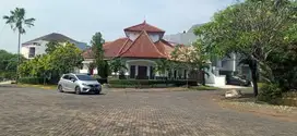 TURUN HARGA  RUMAH MEWAH JUAL MURAH di SEMARANG Jl. BOULEVARD BSB