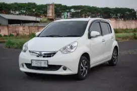 DAIHATSU SIRION RS 2013 MATIC