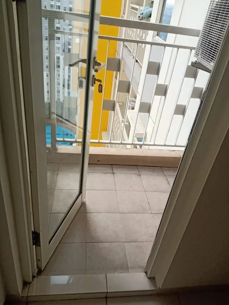 JUAL APARTEMEN DI SPRINGLAKE TOWER AZOLLA BEKASI