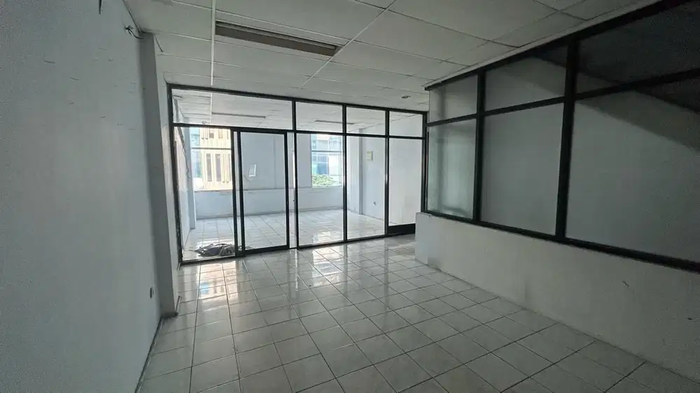 Dijual Ruko Perkantoran Plaza Pacific jln Raya Boulevard Kelapa Gading