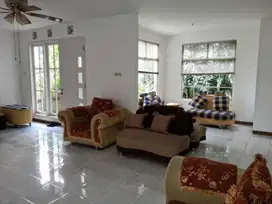 Dijual Rumah Hook Siap Huni 2 Lantai Di Lippo Utara