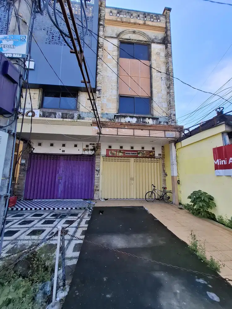 Ruko 3 Lantai dijalan Kediri Tuban, Kuta