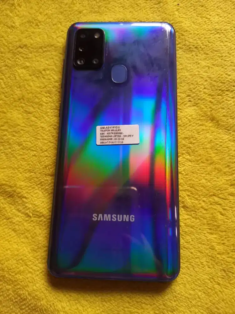 Samsung A21s Ram 6/ 64 gb.
HP saja normal segel tanpa minus