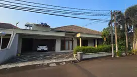 DIJUAL RUMAH  PERUMAHAN KOMPLEK Jl.TELADAN GANDARIA SELATAN CILANDAK B