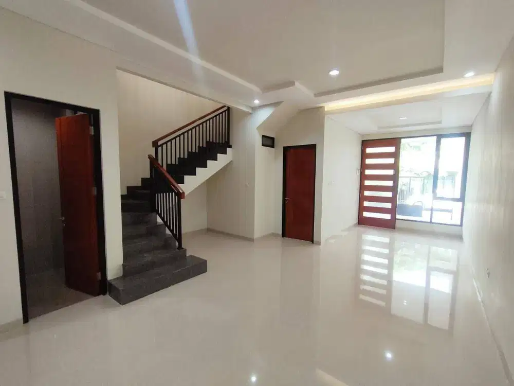 Rumah Baru Lebar 6 Perumahan Pantai Mentari Kenjeran Row Jalan 3 Mobil