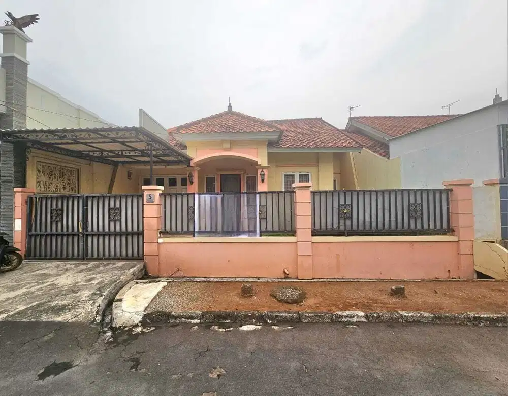 Dijual cepat rumah hook di bulevar hijau bekasi